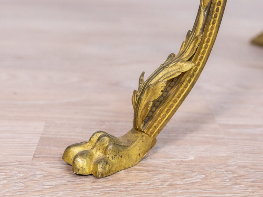 Антикварний торшер зі столиком