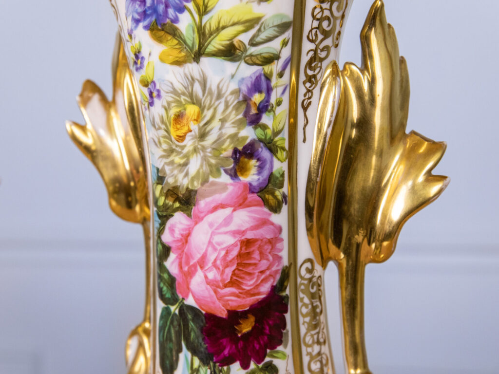 BN4A6232 Антикварні вази Vieux Paris