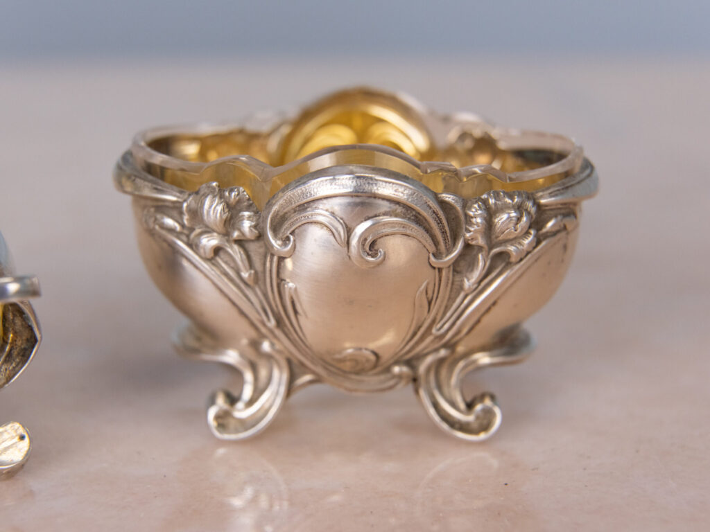 Антикварний срібний набір для спецій