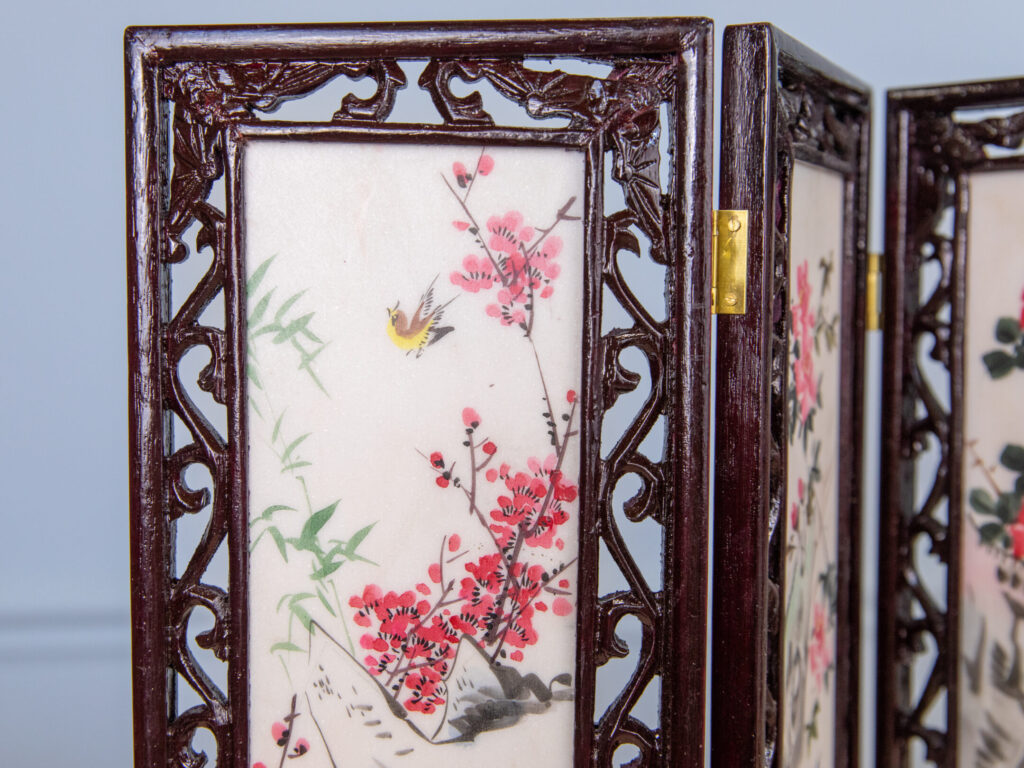 Настільна ширма в східному стилі