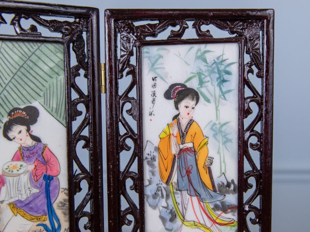 Настільна ширма в східному стилі