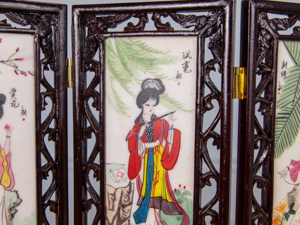 Настільна ширма в східному стилі