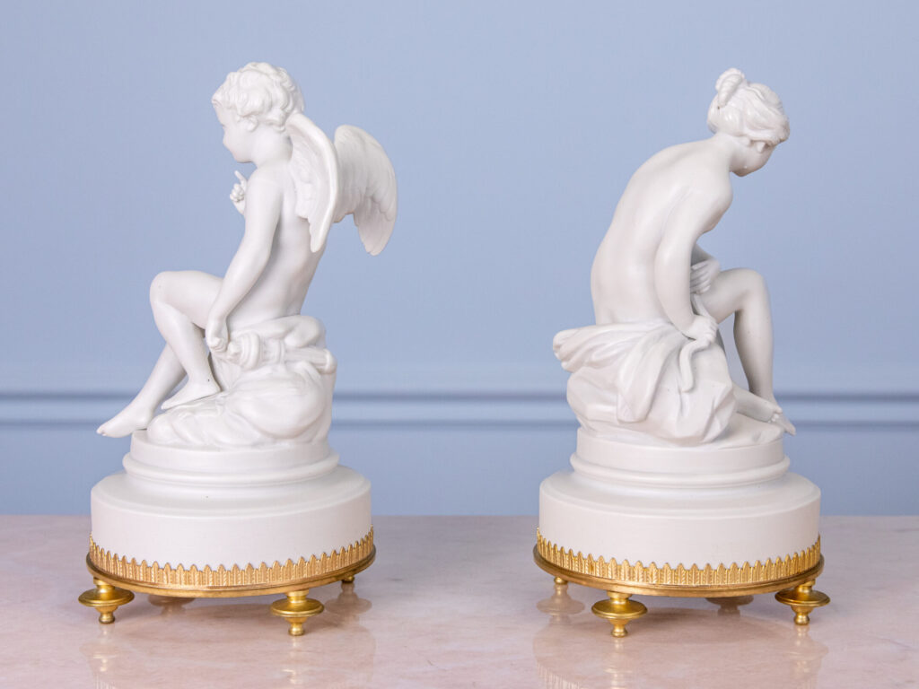 Парні бісквітні статуетки «Амур і Психея» (за моделями Е.Фальконе)