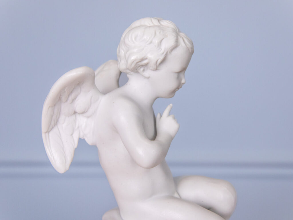 Парні бісквітні статуетки «Амур і Психея» (за моделями Е.Фальконе)