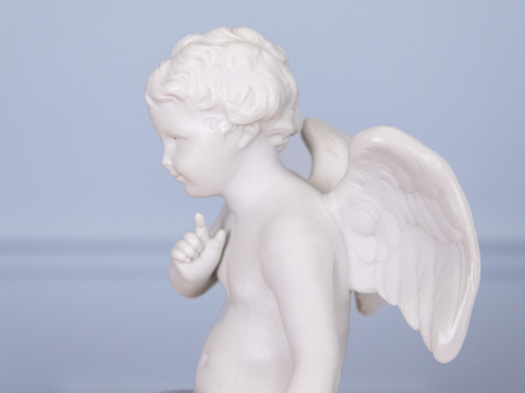 Парні бісквітні статуетки «Амур і Психея» (за моделями Е.Фальконе)
