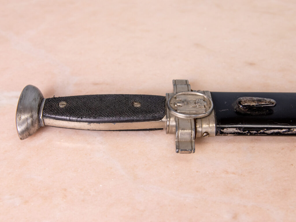 Тесак рядового складу Німецького Червоного Хреста (DRK, Третій Рейх)