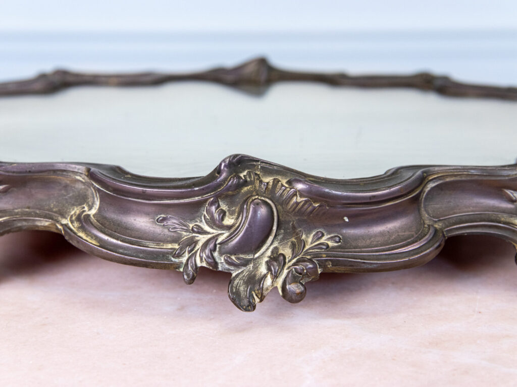 BN4A6727 Антикварна підставка-таця в стилі Людовика XV