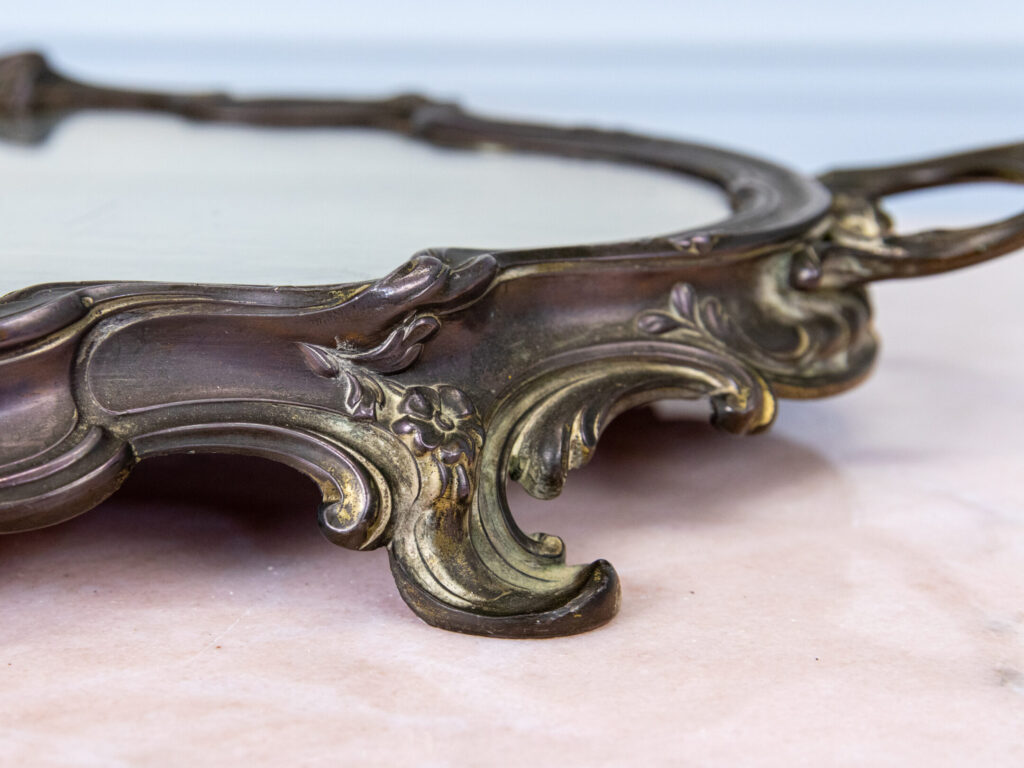 BN4A6731 Антикварна підставка-таця в стилі Людовика XV