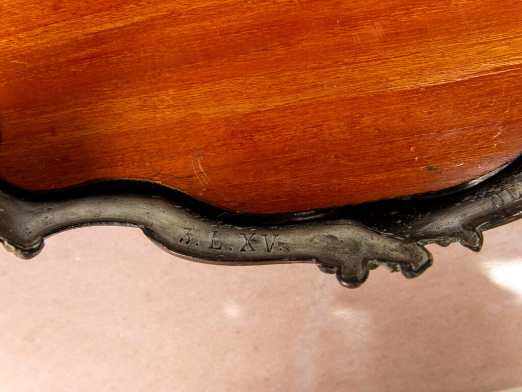 BN4A6757 Антикварна підставка-таця в стилі Людовика XV