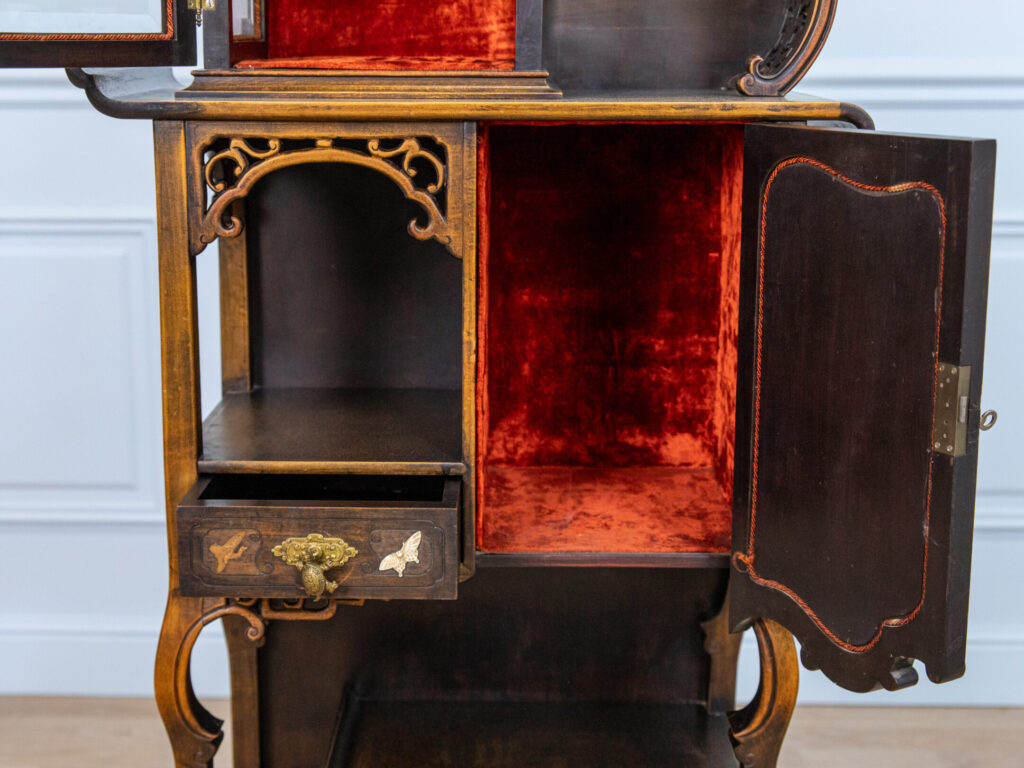 BN4A6848 Антикварна етажерка в стилі Віардо