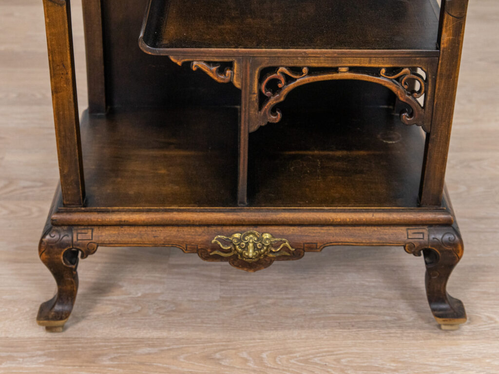 BN4A6854 Антикварна етажерка в стилі Віардо