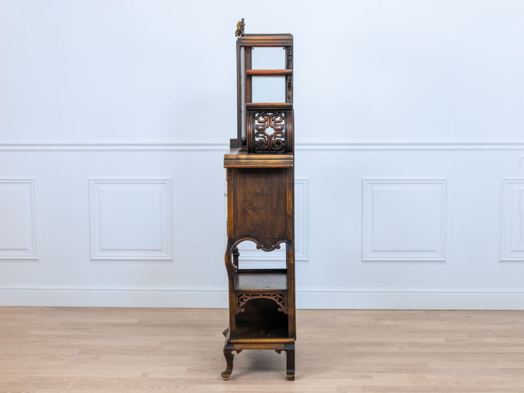 BN4A6879 Антикварна етажерка в стилі Віардо
