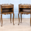 Вінтажні тумбочки в стилі Людовика XV