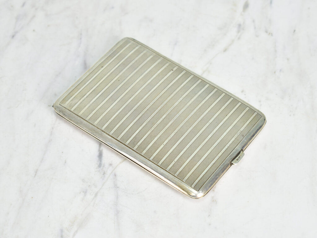 IMG_0356 Антикварний срібний портсигар