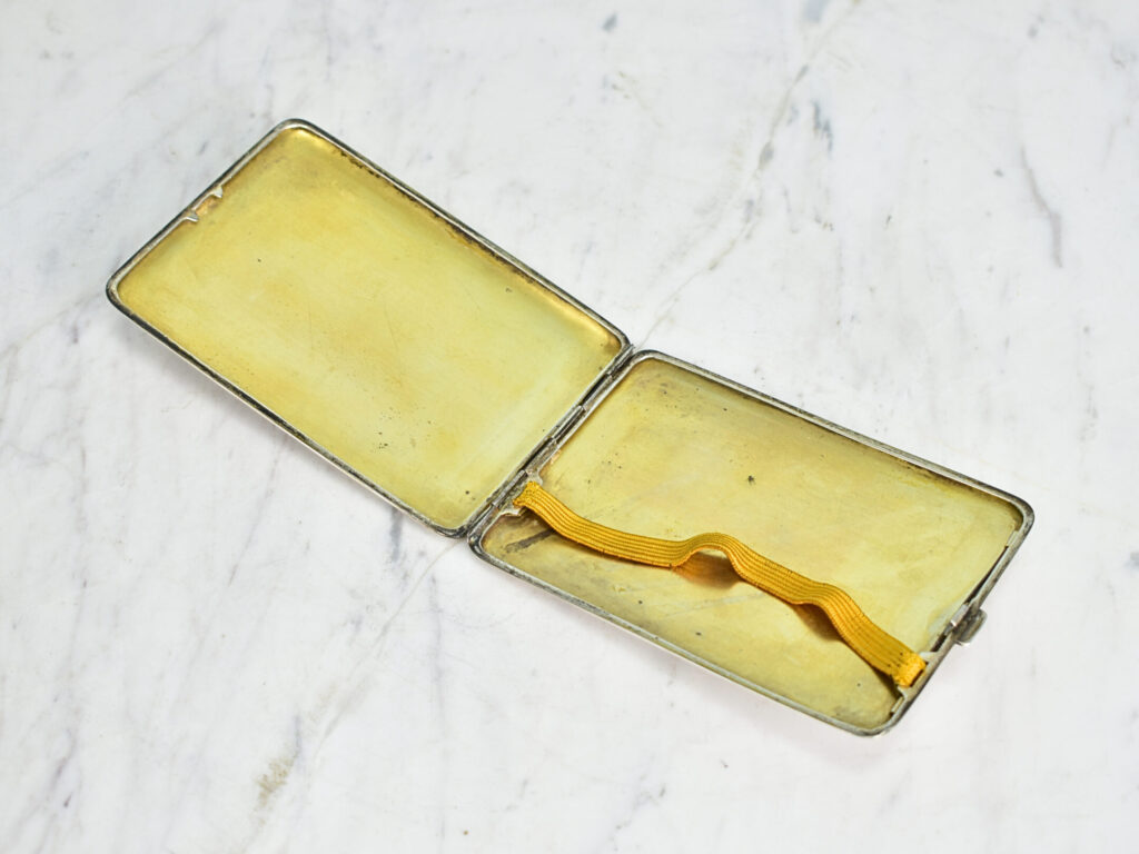 IMG_0357 Антикварний срібний портсигар