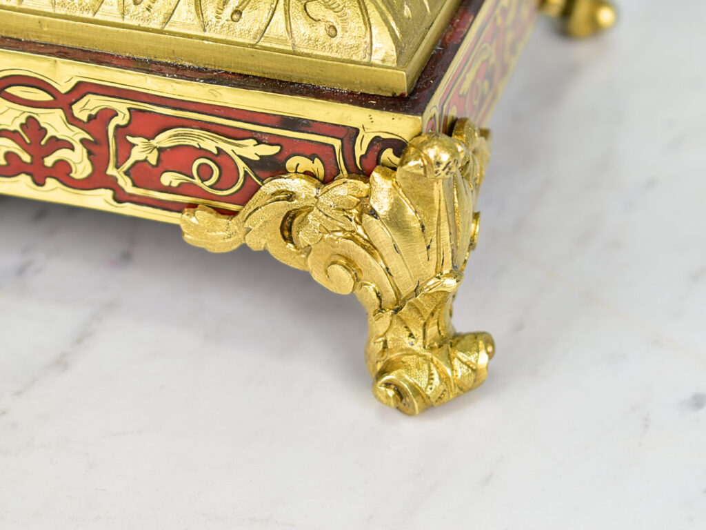 Антикварні канделябри в стилі Буль (Boulle)