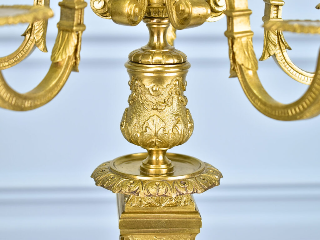 Антикварні канделябри в стилі Буль (Boulle)