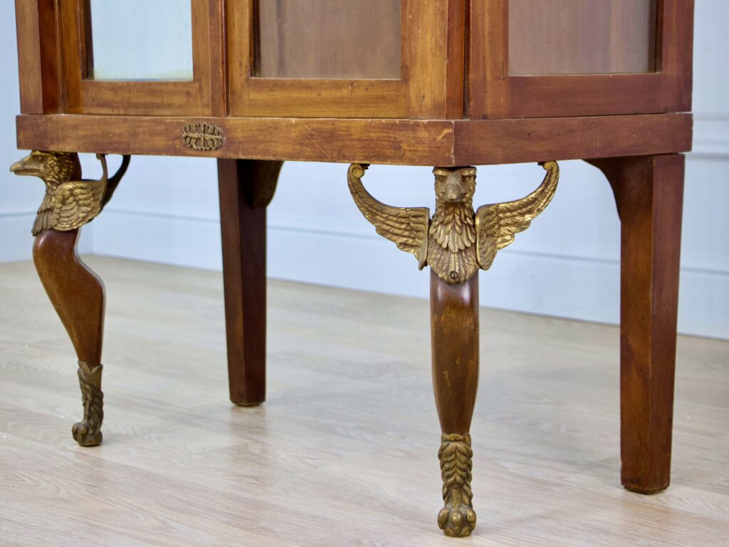 IMG_0444 Антикварна вітрина в стилі Ампір