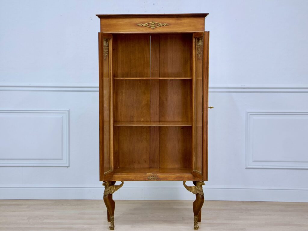 IMG_0453 Антикварна вітрина в стилі Ампір