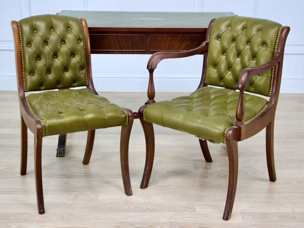 Вінтажний кабінетний набір у стилі Chesterfield