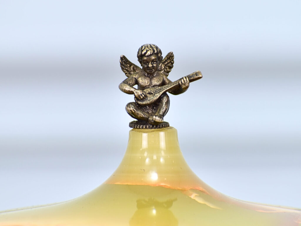 Вінтажний х'юмідор, Reuge