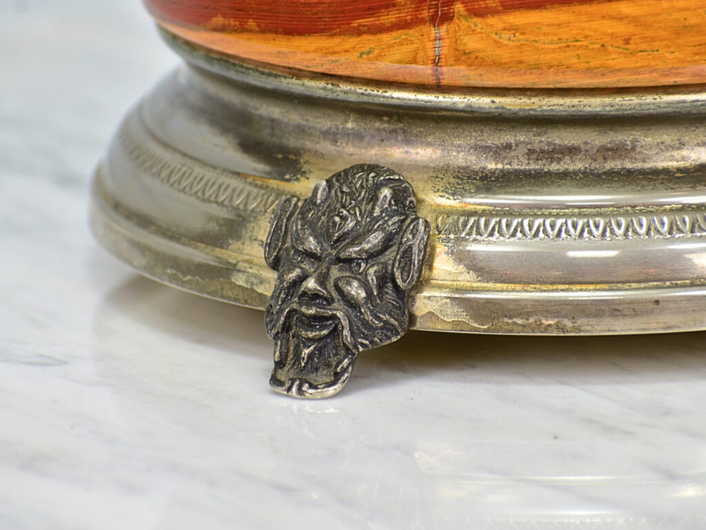 Вінтажний х'юмідор, Reuge