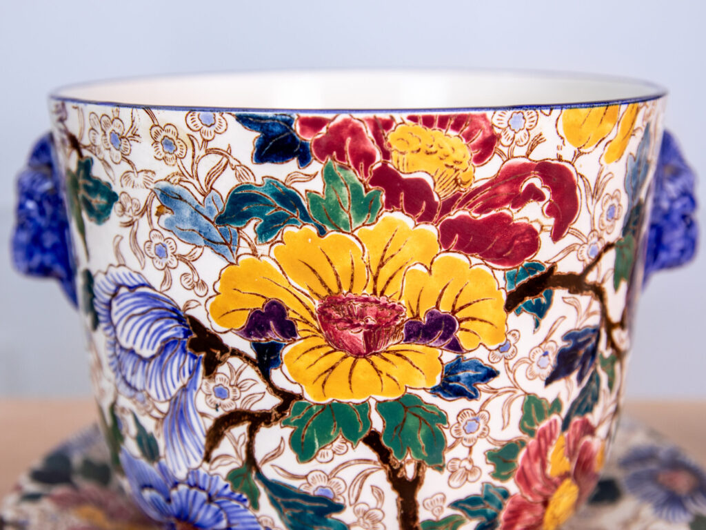 Вінтажний набір: вази та кашпо з підставкою «Pivoines», Gien