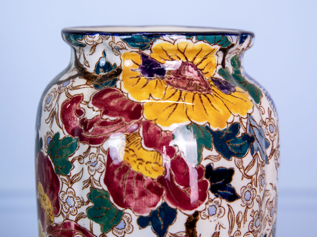 Вінтажний набір: вази та кашпо з підставкою «Pivoines», Gien