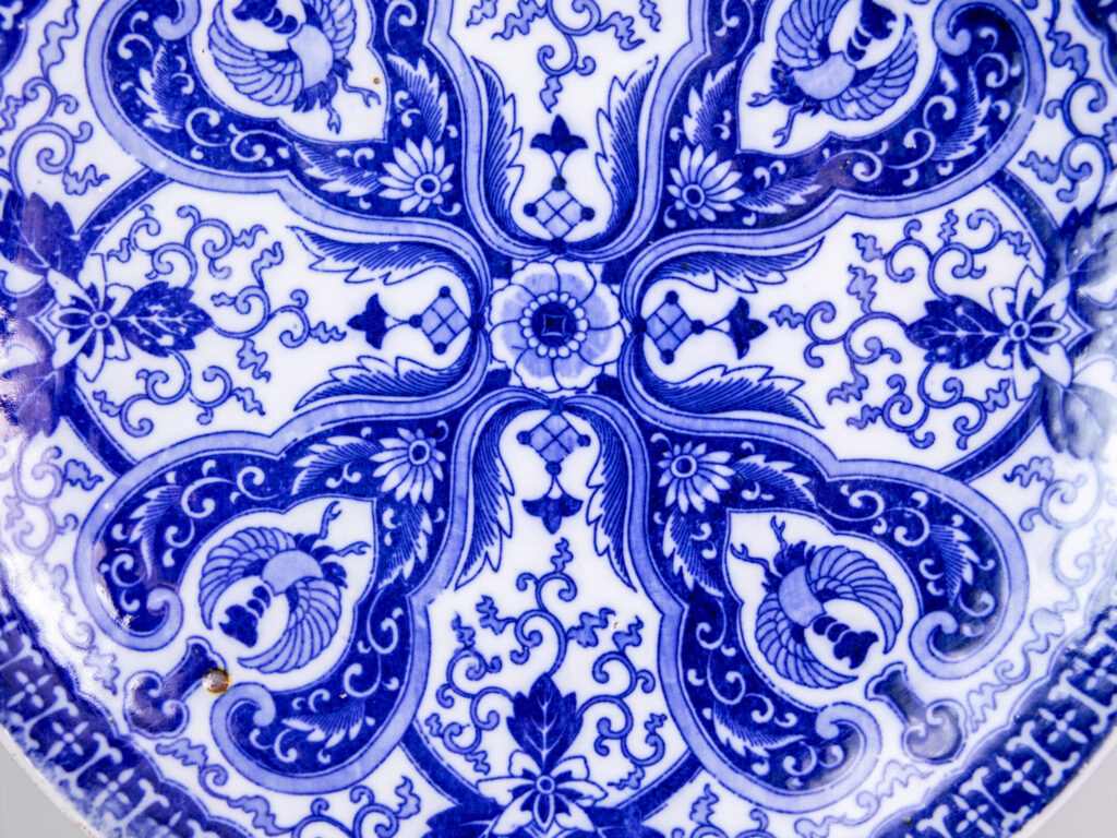 BN4A7162 Антикварна порцелянова тарілка Igezara в стилі Імарі