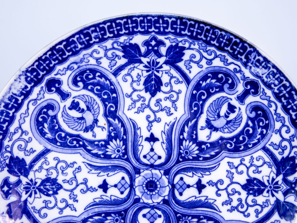 BN4A7163 Антикварна порцелянова тарілка Igezara в стилі Імарі