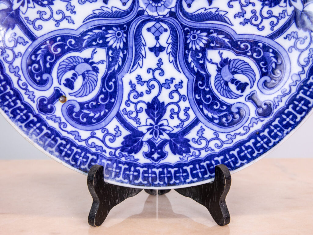 BN4A7172 Антикварна порцелянова тарілка Igezara в стилі Імарі