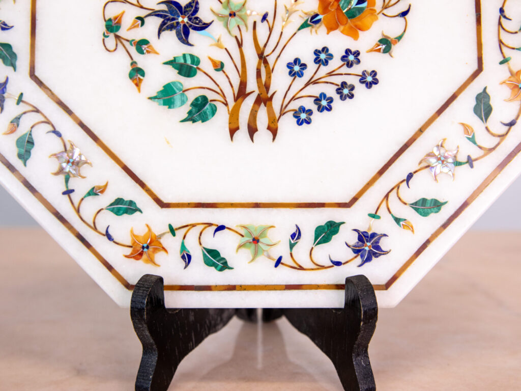 BN4A7196 Вінтажна підставка з флорентійською мозаїкою (Pietra dura)