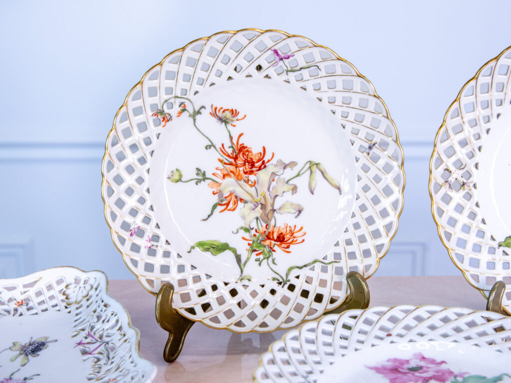 BN4A7222 Набір порцелянового посуду, Meissen