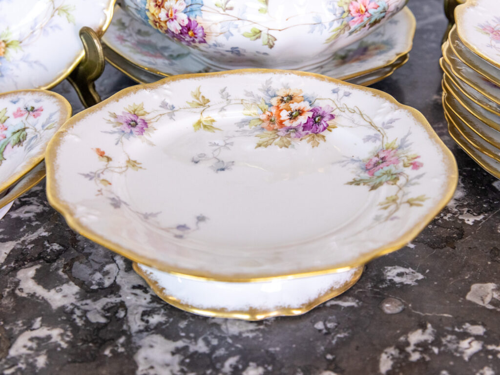 BN4A7311 Антикварний столовий сервіз Londe Limoges