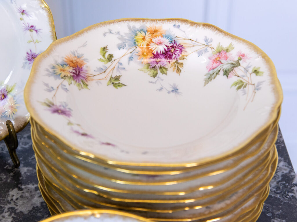 BN4A7328 Антикварний столовий сервіз Londe Limoges