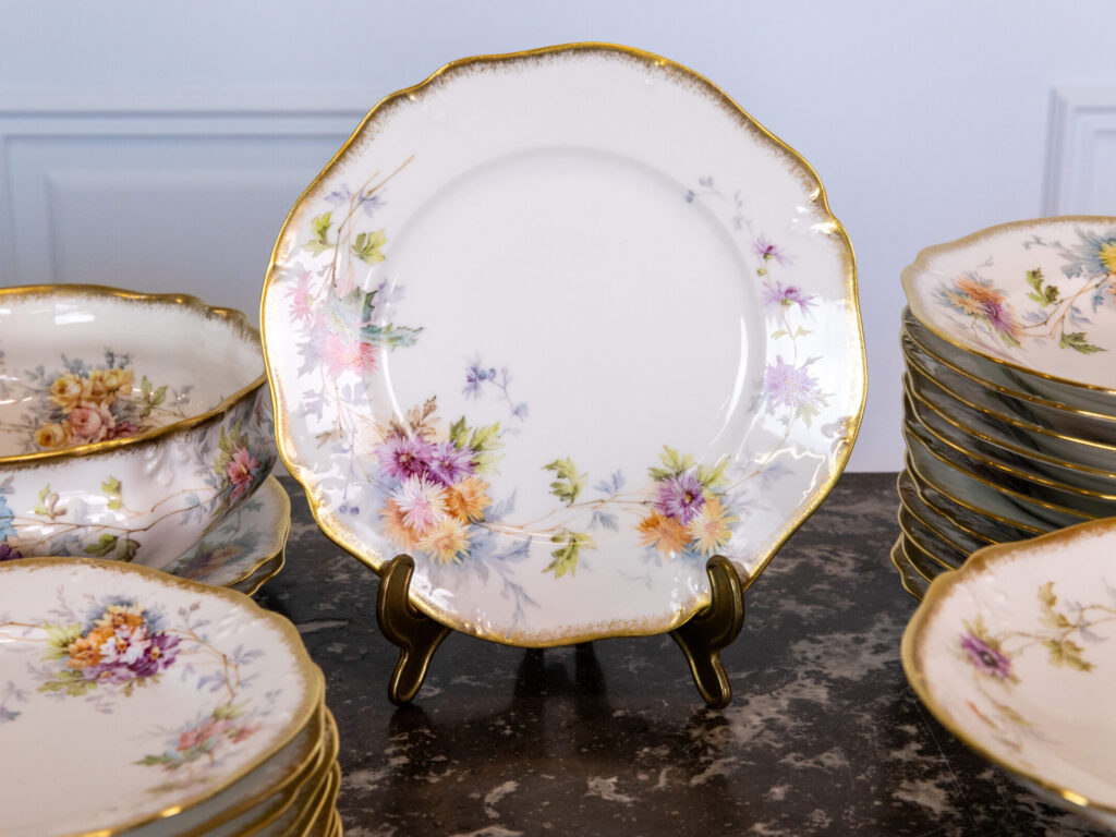 BN4A7348 Антикварний столовий сервіз Londe Limoges