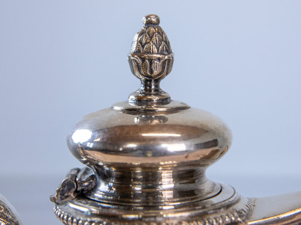 Антикварний графин з посрібленою оправою, Armand Frenais