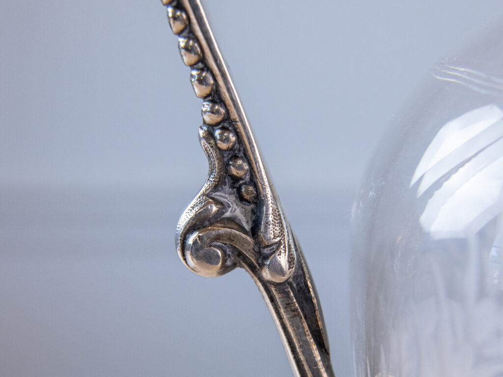 Антикварний графин з посрібленою оправою, Armand Frenais