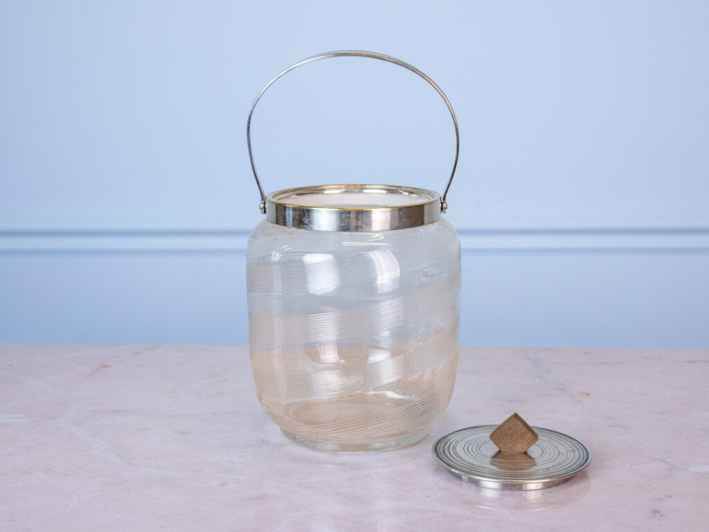 BN4A7640 Вінтажна бісквітниця