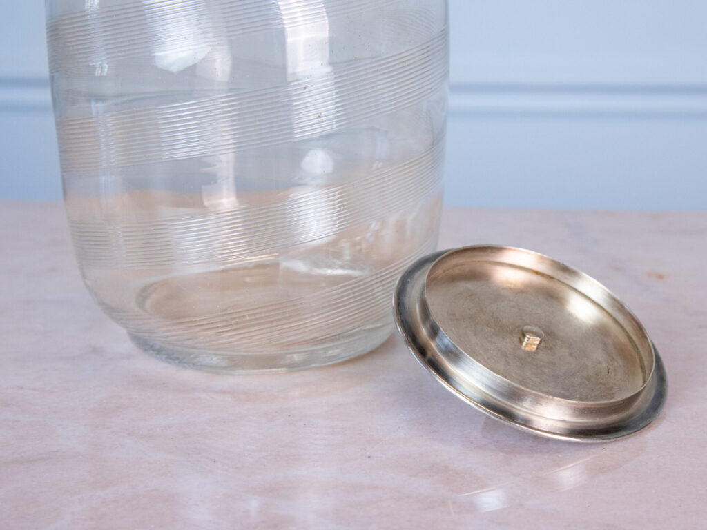 BN4A7642 Вінтажна бісквітниця