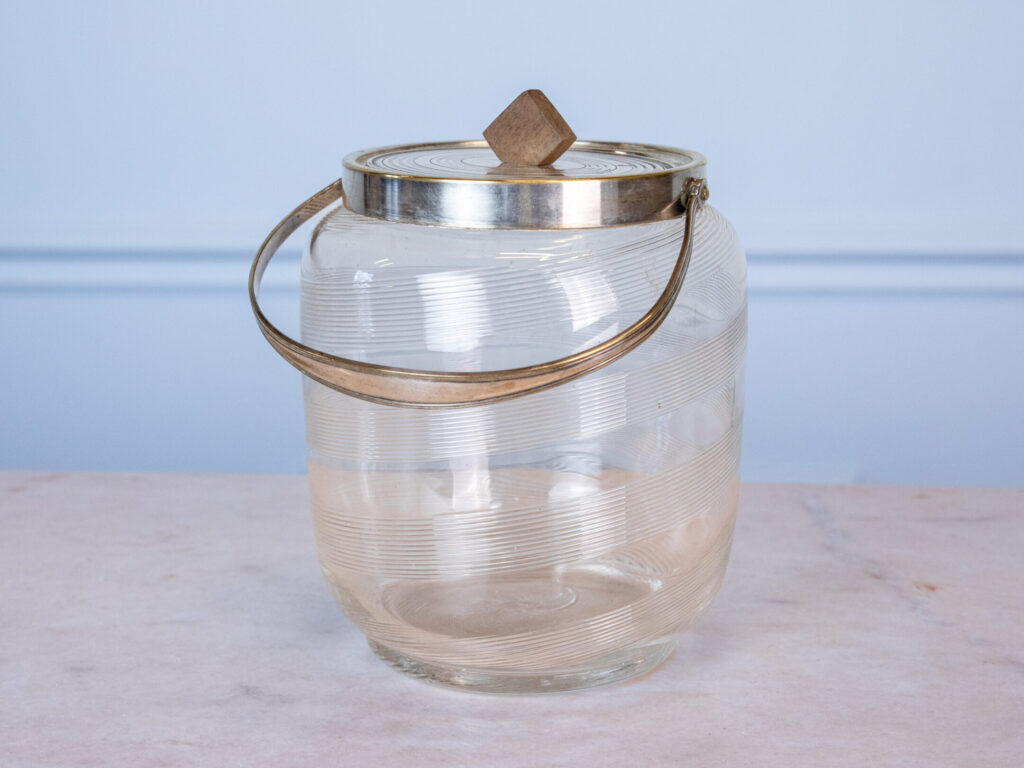 BN4A7648 Вінтажна бісквітниця