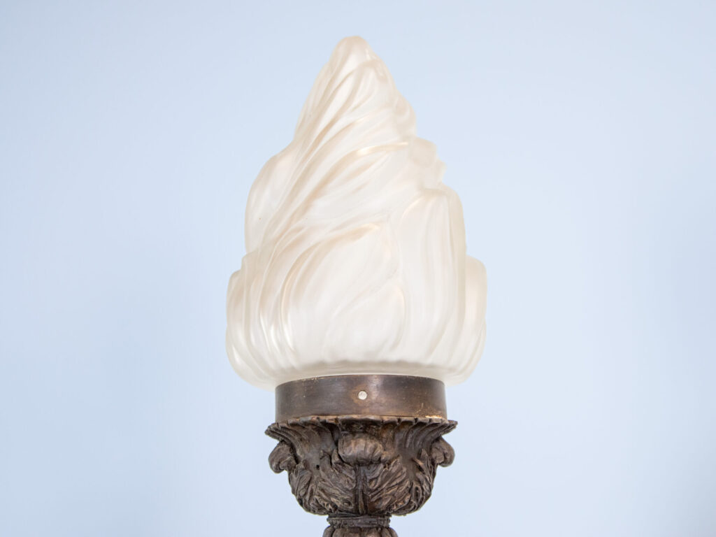 BN4A7819 Антикварні підлогові світильники