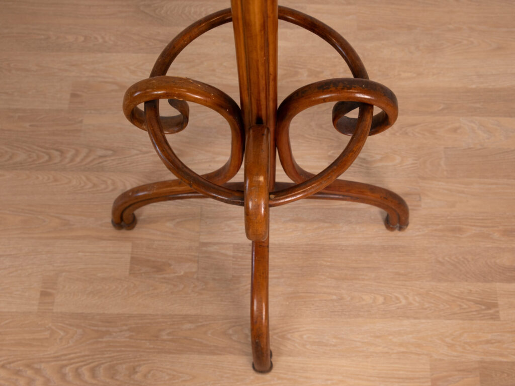 Антикварна підлогова вішалка в стилі Thonet