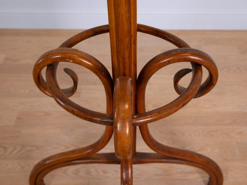 Антикварна підлогова вішалка в стилі Thonet