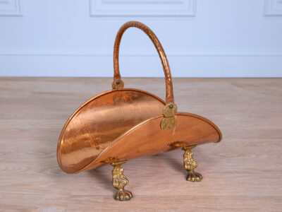 Антикварная корзина для дров