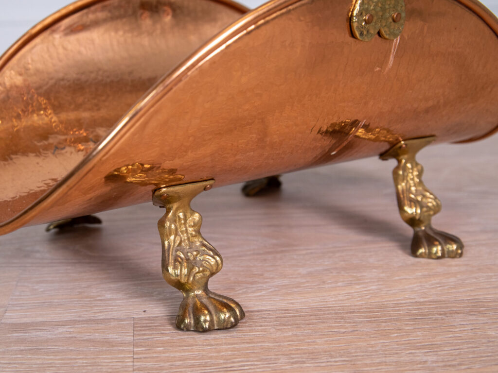 Антикварная корзина для дров