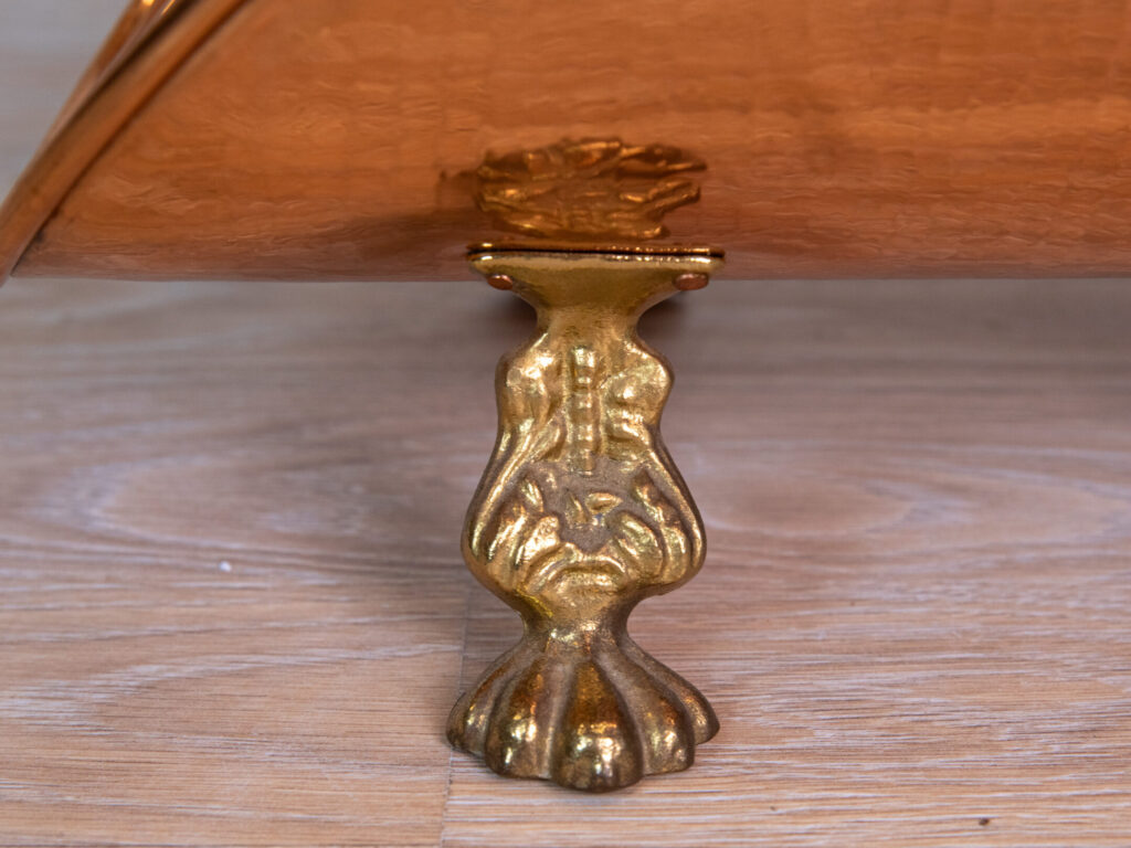 Антикварная корзина для дров