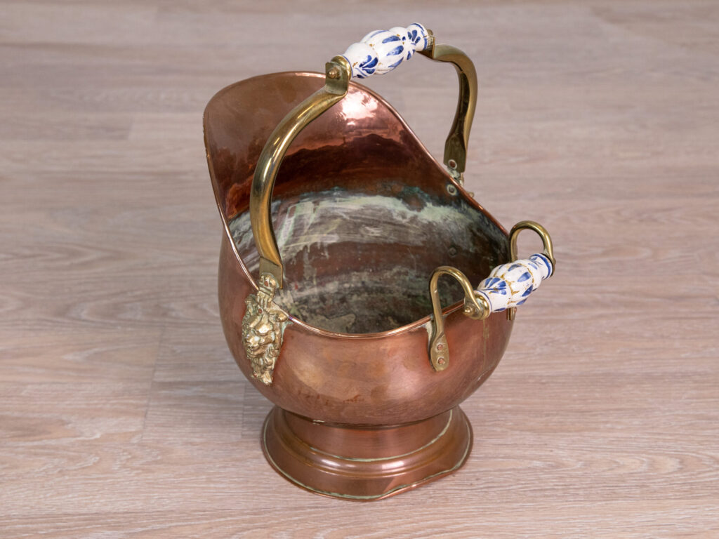 Антикварне мідне відро для вугілля