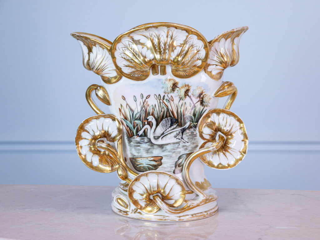 Антикварная ваза Vieux Paris