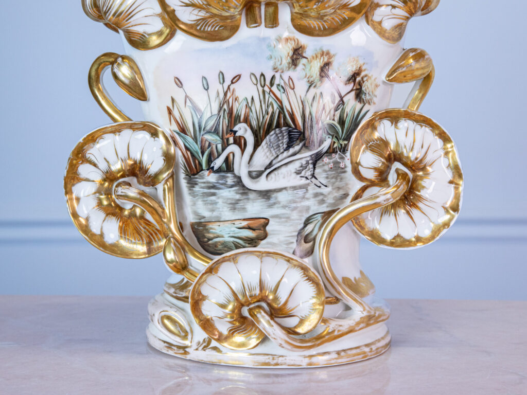 Антикварная ваза Vieux Paris